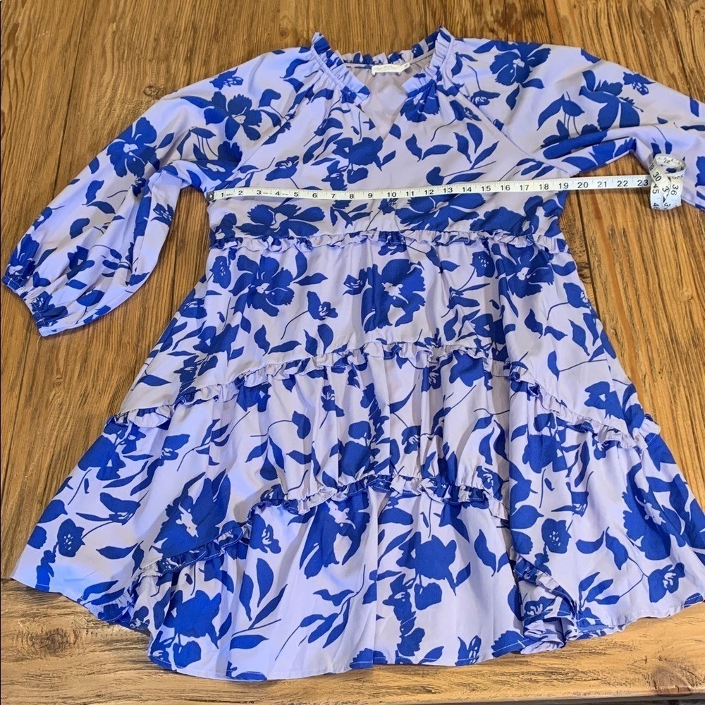 Shop the Mint Periwinkle Floral Tiered Dress EUC Medium Puff Sleeve Lined - Picture 2 of 13